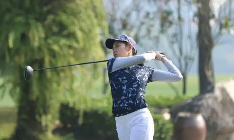Rules when playing golf